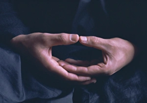 Images Dated 4th August 2008: Hands, Za-Zen meditation