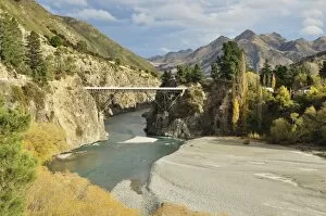 Images Dated 7th May 2010: Hanmer River, near Hanmer Springs, Canterbury, South Island, New Zealand, Pacific