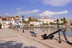 Images Dated 1st November 2007: The harbor of Galaxidi, Greece, Europe