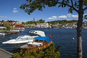 Images Dated 28th May 2009: Harbor in idyllic Grimstad, Sorlandet, Aust-Agder, Norway, Scandinavia, Europe
