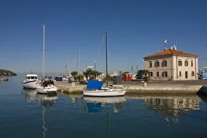 Images Dated 18th August 2008: Harbor of Koper with boats, Slovenia, Europe