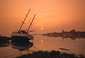 Low Tide Prints: The harbour, Bosham, Chichester, West Sussex, England, UK