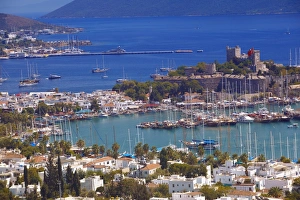 The harbour and the castle of St. Peter, Bodrum, Anatolia, Turkey, Asia Minor, Eurasia