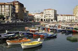 Cantabria Prints: Harbour, Castro-Urdiales