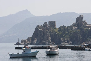 Cefalu Prints: Harbour, Cefalu