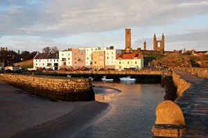 Day Time Prints: The Harbour at dawn, St Andrews, Fife, Scotland