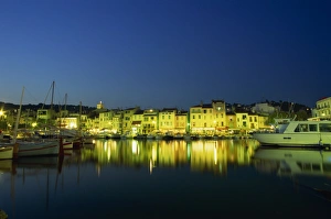 Harbour at dusk, Cassis, Bouches-du-Rhone, Cote d Azur, Provence, France