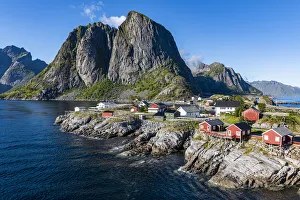 The harbour of Reine, Lofoten, Nordland, Norway, Scandinavia, Europe