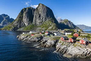 Nordland Gallery: The harbour of Reine, Lofoten, Nordland, Norway, Scandinavia, Europe