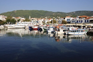 Harbour, Skiathos Town, Skiathos, Sporades Islands, Greek Islands, Greece, Europe Harbour, Skiathos Town, Skiathos, Sporades Islands, Greek Islands, Greece, Europe
