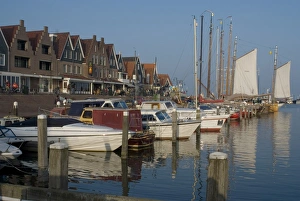 Images Dated 8th October 2008: Harbour view, Volendam, Netherlands, Europe