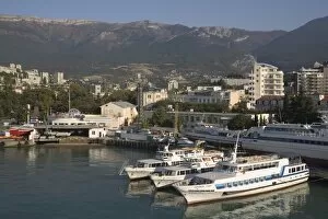 Images Dated 6th October 2009: Harbour, Yalta, Crimea, Ukraine, Europe