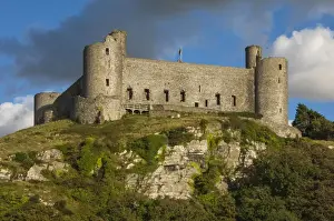 Traditionally Welsh Prints: Harlech Castle, a medieval castle built by Edward 1 in 1282, UNESCO World Heritage Site