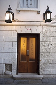 Eating And Drinking Prints: Harrys Bar entrance