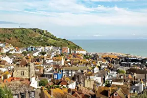 Old Towns Prints: Hastings historic Old Town with the East Hill Cliff Lift station in the background