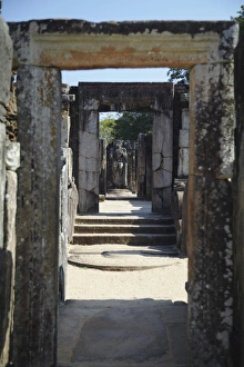 Polonnaruwa Prints: Hatadage, Quadrangle, Polonnaruwa