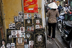 Head Stone Prints: A headstone engravers shop in Hanoi