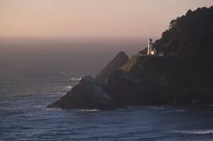 Images Dated 18th January 2000: Heceta Head Lighthouse