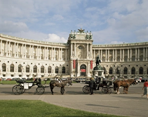 Heldenplatz Prints: Heldenplatz, New Hofburg, Vienna, Austria, Europe