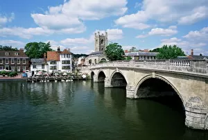 River Thames Gallery: Henley-on-Thames, Oxfordshire, England, United Kingdom, Europe