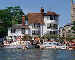 Oxfordshire Collection: Henley on Thames, Oxfordshire, England, United Kingdom, Europe