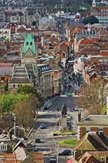 Images Dated 21st March 2008: The High Street with Town Hall and King Alfreds statue, Winchester