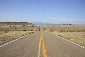 Images Dated 11th August 2009: Highway 41, New Mexico, United States of America, North America