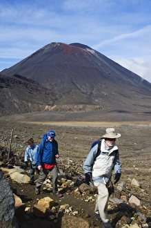 Volcanoe Prints: Hikers in front of Mount Ngauruhoe