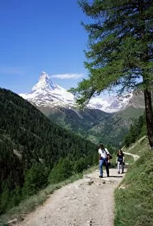Images Dated 13th January 2000: Hiking near the Matterhorn