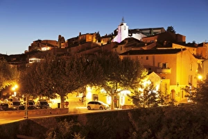 Roussillon Prints: Hilltop village of Roussillon, rocks of ochre, Provence, Provence-Alpes-Cote d Azur