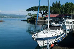 Hawaii Prints: Hilo Bay, Island of Hawaii (Big Island)
