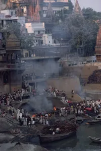 Ghats Prints: Hindu cremations, the Burning Ghats, Varanasi, Uttar Pradesh state, India, Asia