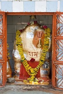 Garland Prints: Hindu god and shrine