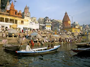 Uttar Pradesh Prints: Hindu sacred river Ganges (Ganga) at Dasasvamedha Ghat