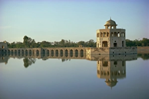 Hiran Minar