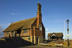 Aldeburgh Prints: The historic 16th century Moot Hall