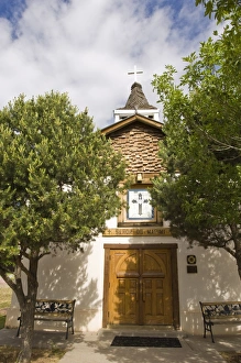 Images Dated 9th July 2008: Historic San Antonito Church and cemetery New Mexico, United States of America