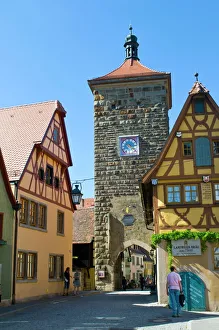 Images Dated 12th May 2008: The historic town of Rothenburg ob der Tauber, Franconia, Bavaria, Germany, Europe