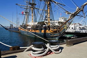 Images Dated 28th December 2010: HMS Surprise at the Maritime Museum, Embarcadero, San Diego, California