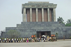 Ha Noi Prints: Ho Chi Minhs Tomb