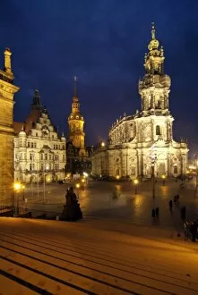 Images Dated 27th October 2006: Hofkirche and Palace at Theaterplatz, Dresden, Saxony, Germany, Europe