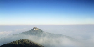 Swabian Alb Prints: Hohenzollern Castle in early morning fog