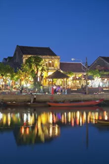 Southeast Asian Gallery: Hoi An at dusk, Hoi An, UNESCO World Heritage Site, Quang Nam, Vietnam, Indochina, Southeast Asia