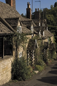 Winchcombe Prints: Honey coloured terraced cottages, Winchcombe, The Cotswolds, Gloucestershire