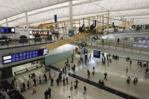 Images Dated 2nd March 2009: Hong Kong Airport, Hong Kong, China, Asia