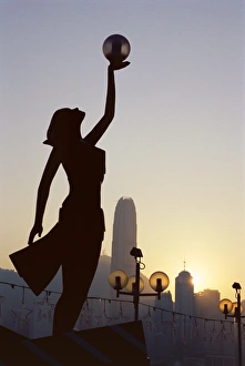 Signaling Prints: The Hong Kong Film Awards statue, Avenue of Stars, Tsim Sha Tsui, Kowloon