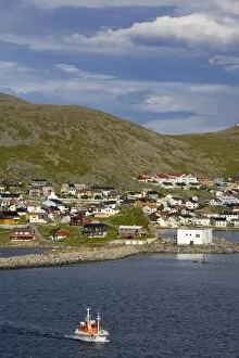 Images Dated 20th July 2008: Honningsvag Port, Mageroya Island, Finnmark Region, Arctic Ocean, Norway