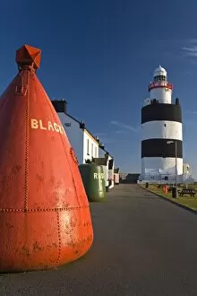 Images Dated 8th August 2006: Hook Head Lighthouse and Heritage Centre, County Wexford, Leinster, Republic of Ireland, Europe