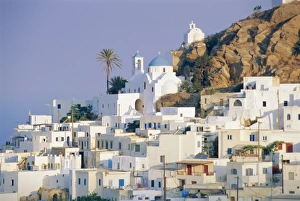 Hora (main town)