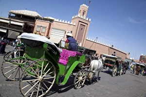 Tilted Image Prints: Horse and carriage, Place Jemaa El Fna, Marrakesh, Morocco, North Africa, Africa